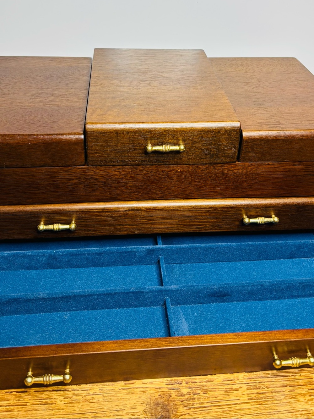 Mahogany Jewelry Box - Picture 8 of 10